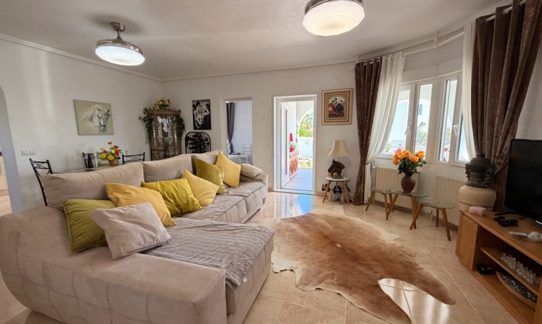 Sale - Villa Detached -
Cuidad Quesada* - Ciudad Quesada