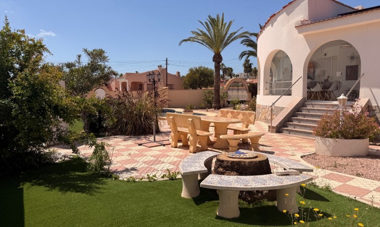 Sale - Villa Detached -
Cuidad Quesada* - Ciudad Quesada