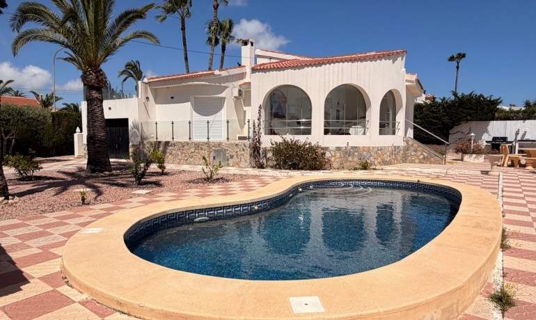 Sale - Villa Detached -
Cuidad Quesada* - Ciudad Quesada