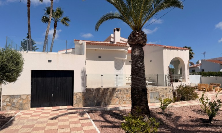 Sale - Villa Detached -
Cuidad Quesada* - Ciudad Quesada
