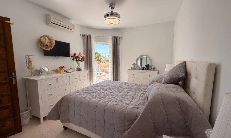 Sale - Villa Detached -
Cuidad Quesada* - Ciudad Quesada