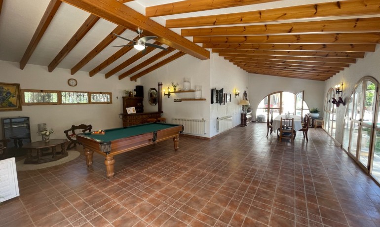 Revente - Finca Country Property -
Elda