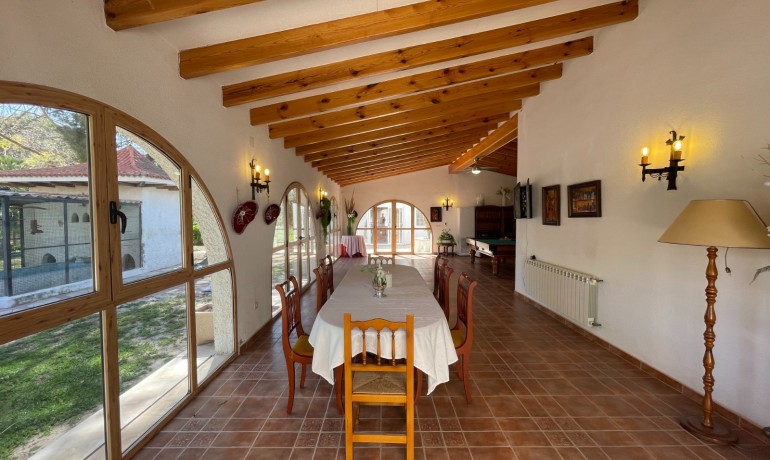 Revente - Finca Country Property -
Elda