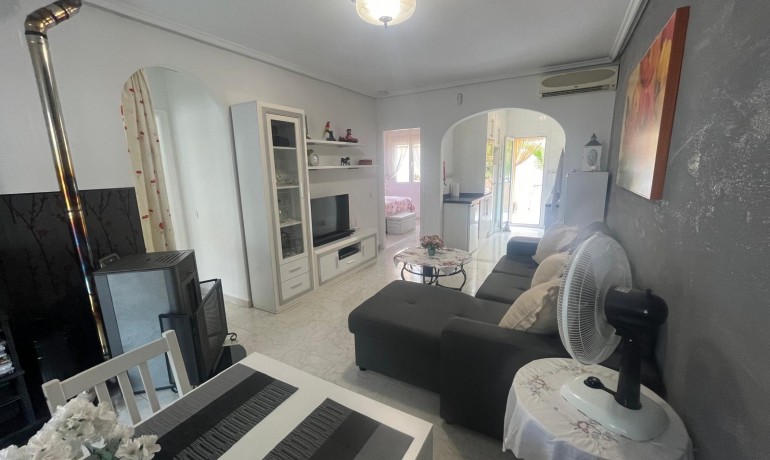 Venta - Casa -
Ciudad Quesada - Doña pepa