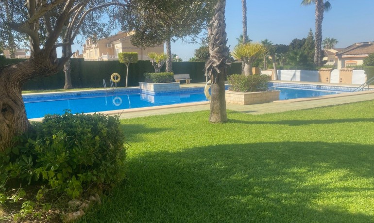 Venta - Casa -
Ciudad Quesada - Doña pepa