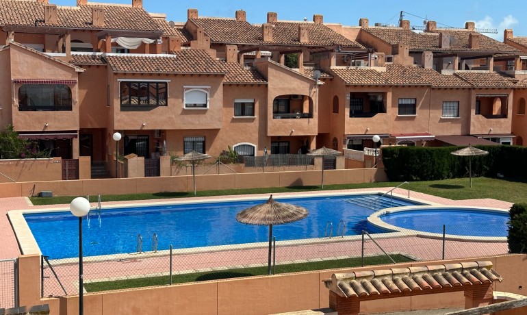 Venta - Apartamento / piso -
Torrevieja - Aguas Nuevas
