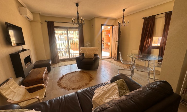 Venta - Apartamento / piso -
Torrevieja - Aguas Nuevas