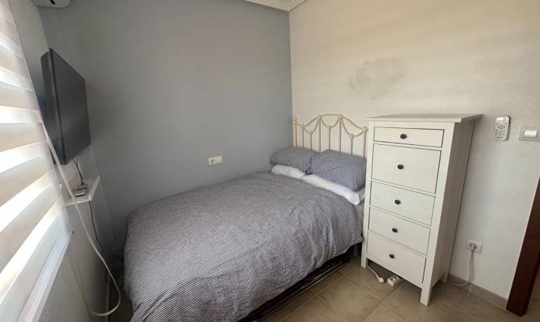 Venta - Apartamento / piso -
Torrevieja - Aguas Nuevas