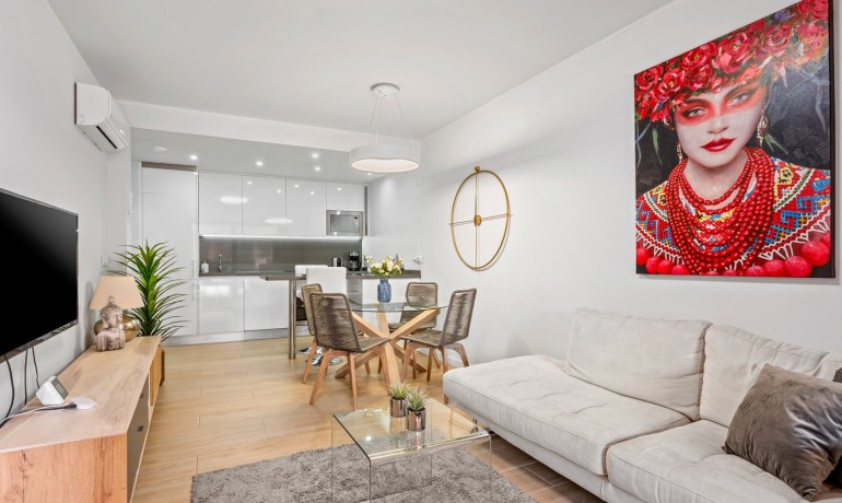 Venta - Apartamento / piso -
Orihuela Costa - Villamartín