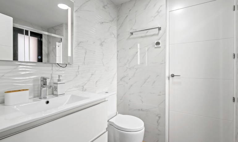Venta - Apartamento / piso -
Orihuela Costa - Villamartín