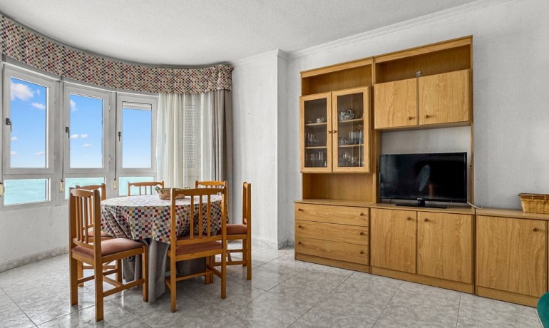 Venta - Apartamento / piso -
Torrevieja - Playa de los Locos