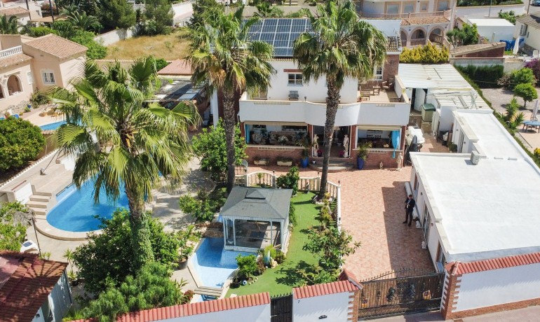 Sale - Villa -
Cuidad Quesada* - Ciudad Quesada