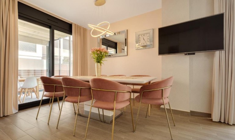 Venta - Villa -
Torrevieja - Torrevieja - Centre