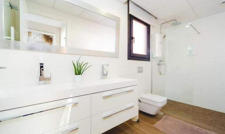 Venta - Villa -
Torrevieja - Torrevieja - Centre