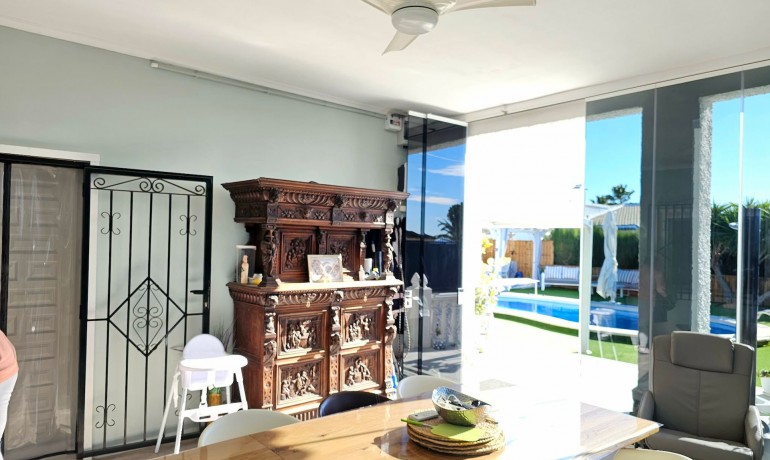 Venta - Villa -
San Fulgencio - San Fulgencio - Town