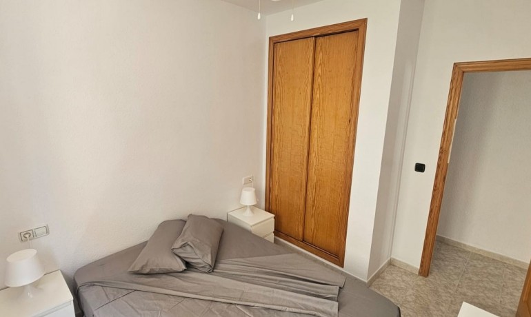 Venta - Apartamento / piso -
Orihuela Costa - Playa Flamenca