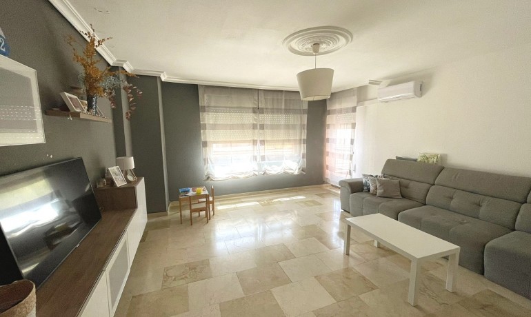 Venta - Apartamento / piso -
Ciudad Quesada - Rojales