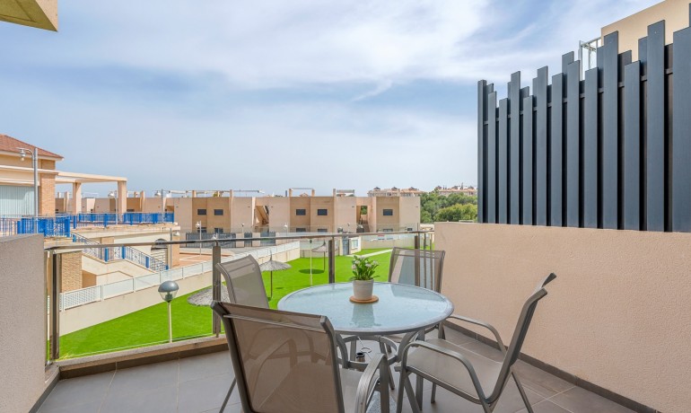 Venta - Apartamento / piso -
Orihuela Costa - La Zenia