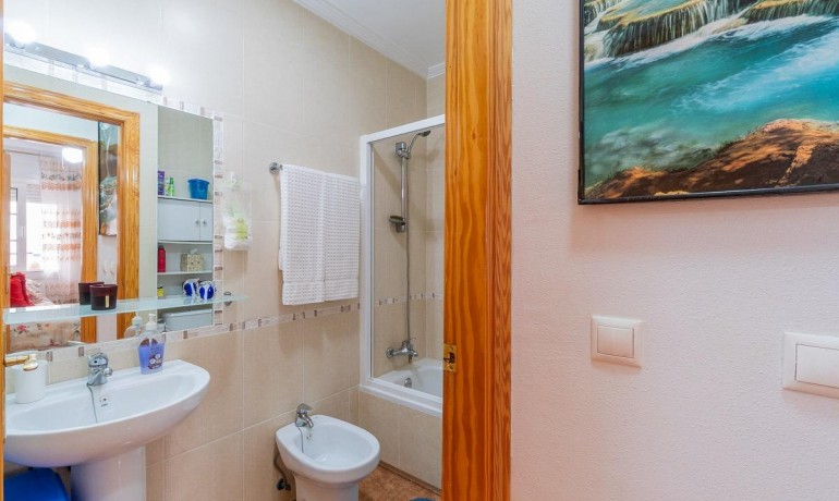Venta - Casa -
Orihuela Costa - PAU 8