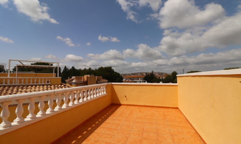 Venta - Casa -
Algorfa - La Finca Golf Resort