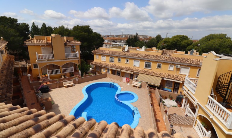 Venta - Casa -
Algorfa - La Finca Golf Resort