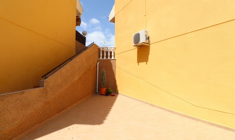 Venta - Casa -
Algorfa - La Finca Golf Resort