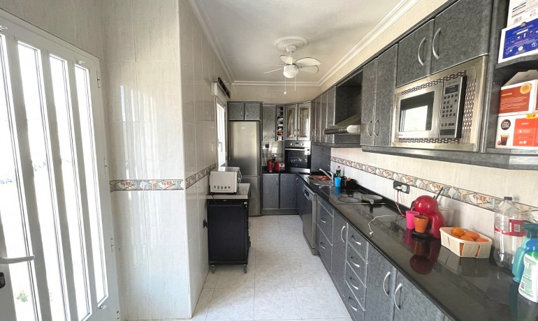 Venta - Villa -
Ciudad Quesada - Central Quesada