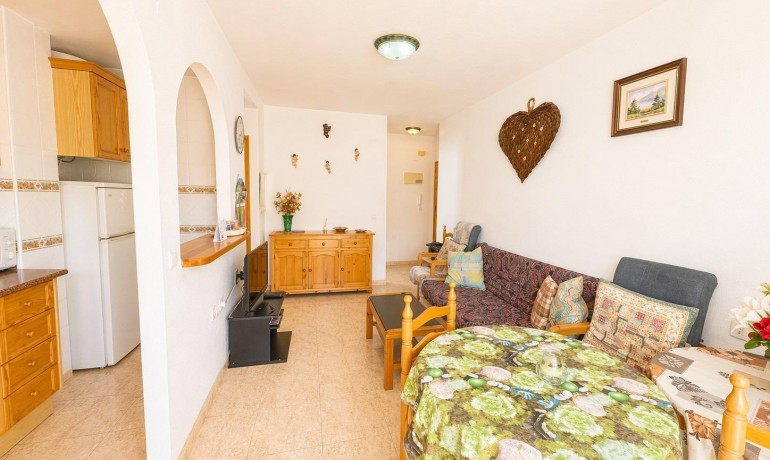 Venta - Apartamento / piso -
Torrevieja - Centro