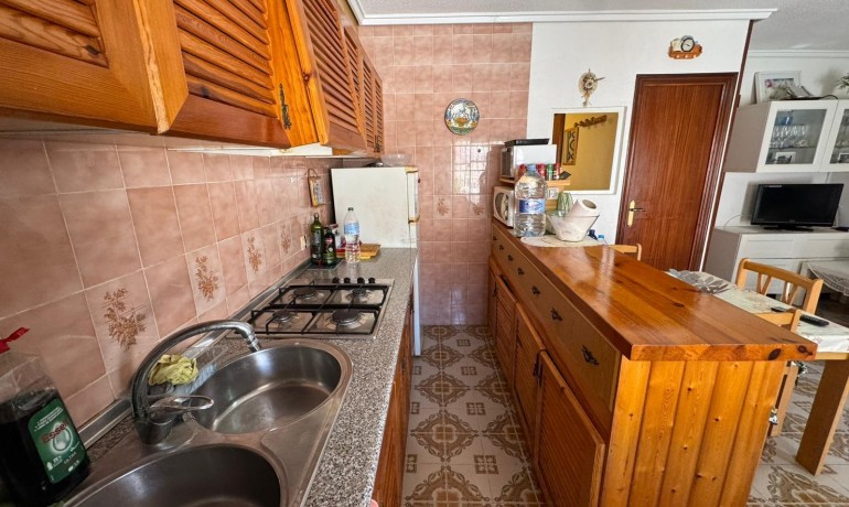 Venta - Apartamento / piso -
Torrevieja - Playa de los Naufragos