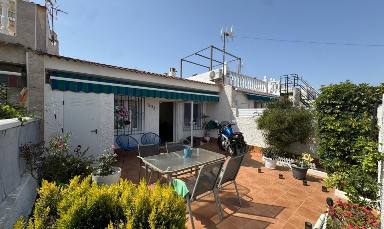 Venta - Apartamento / piso -
Torrevieja - La Siesta - El Salado - Torreta