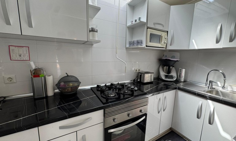 Venta - Apartamento / piso -
Torrevieja - La Siesta - El Salado - Torreta