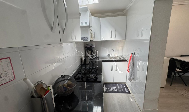 Venta - Apartamento / piso -
Torrevieja - La Siesta - El Salado - Torreta