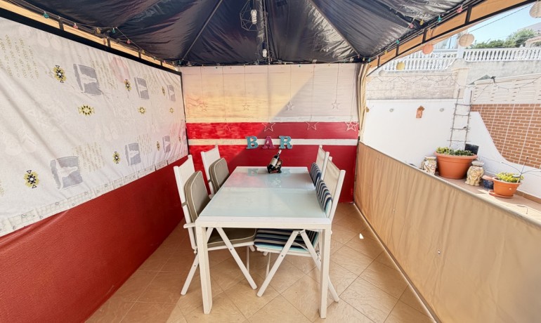 Venta - Apartamento / piso -
San Miguel de Salinas - San Miguel De Salinas