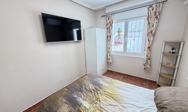 Venta - Apartamento / piso -
San Miguel de Salinas - San Miguel De Salinas