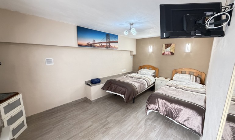 Venta - Apartamento / piso -
San Miguel de Salinas - San Miguel De Salinas