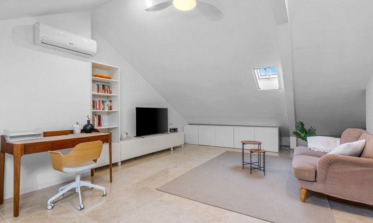 Venta - Casa -
Alicante - Playa San Juan