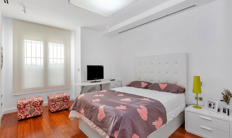 Venta - Villa -
Algorfa - La Finca Golf Resort
