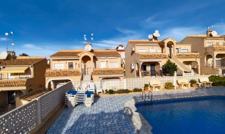 Venta - Apartamento / piso -
San Miguel de Salinas - Blue Lagoon