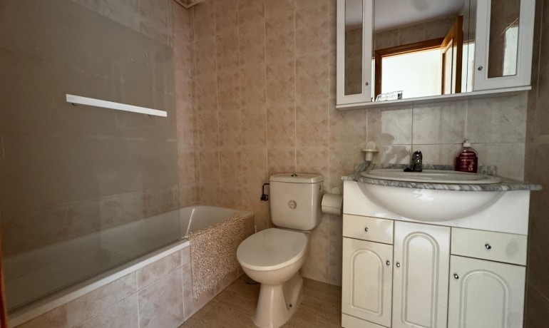 Venta - Apartamento / piso -
San Miguel de Salinas - Blue Lagoon