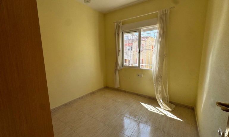 Venta - Apartamento / piso -
San Miguel de Salinas - Blue Lagoon