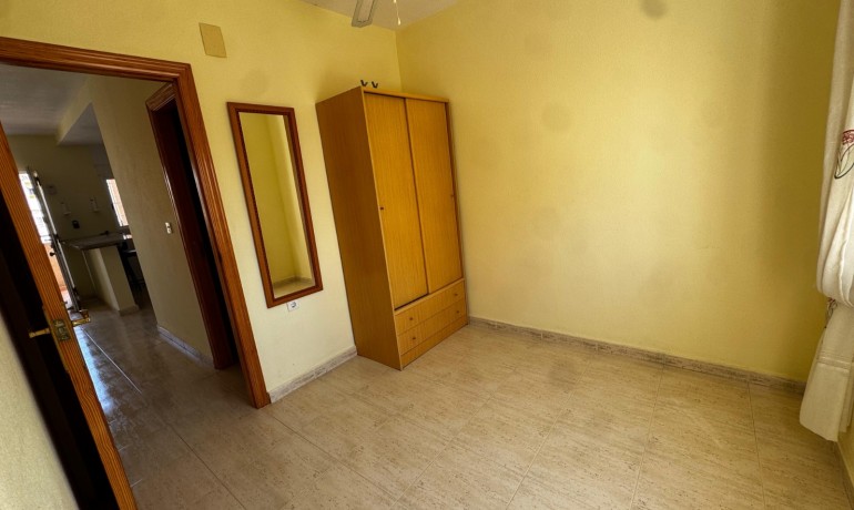 Venta - Apartamento / piso -
San Miguel de Salinas - Blue Lagoon