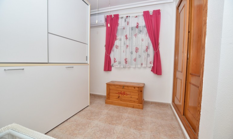 Venta - Villa -
Algorfa - Montemar