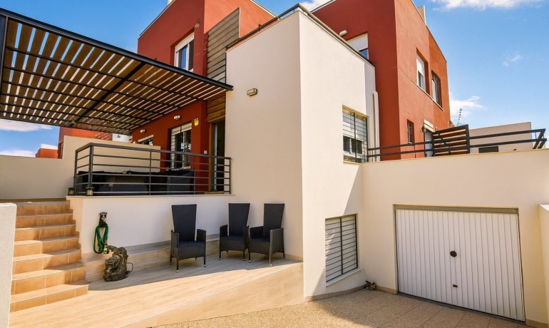 Venta - Villa -
Algorfa - La Finca Golf Resort