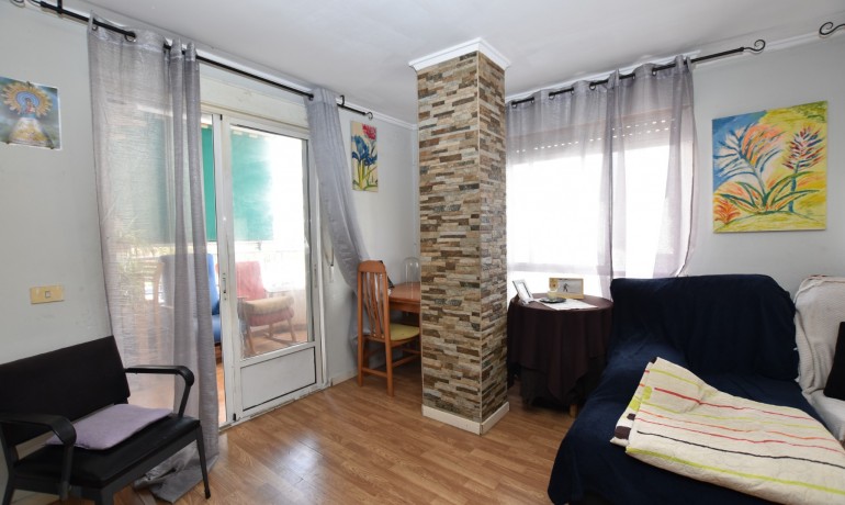 Herverkoop - Appartement / Flat -
Torrevieja - Torrevieja - Centre