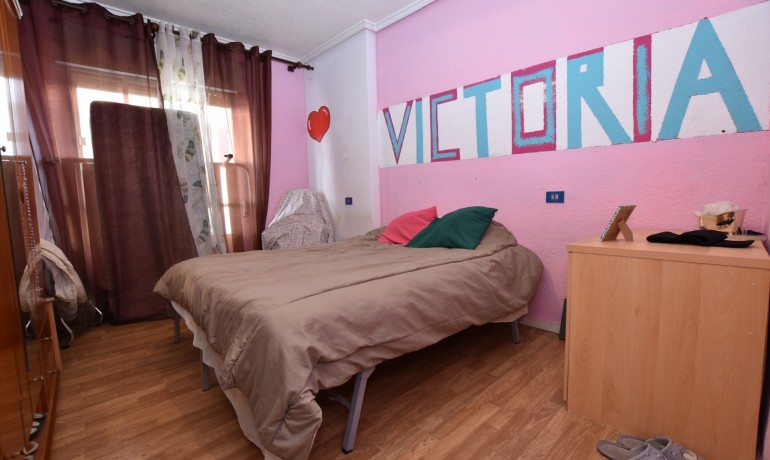Herverkoop - Appartement / Flat -
Torrevieja - Torrevieja - Centre