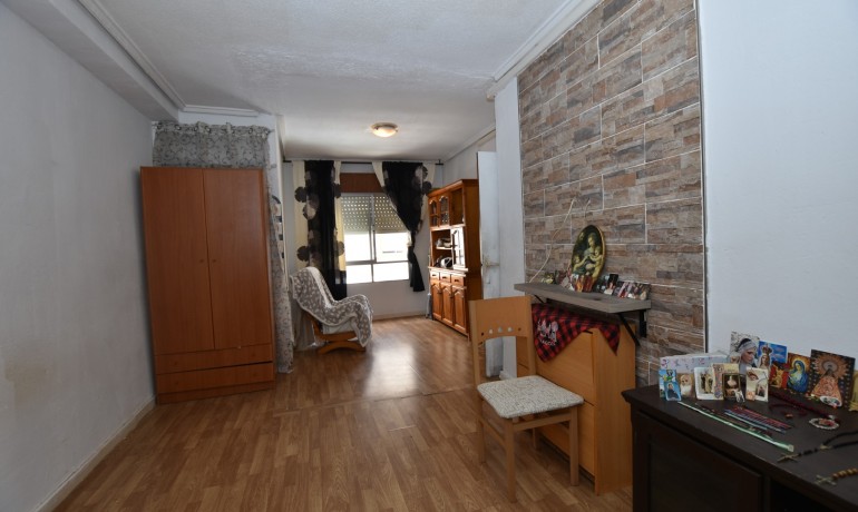 Herverkoop - Appartement / Flat -
Torrevieja - Torrevieja - Centre