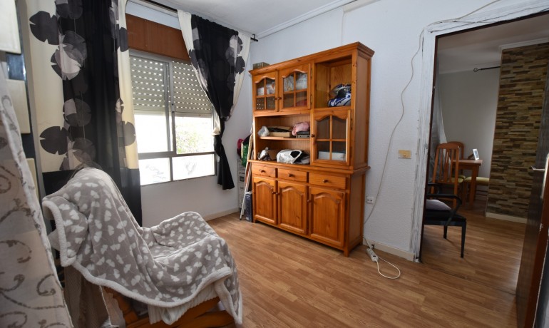 Herverkoop - Appartement / Flat -
Torrevieja - Torrevieja - Centre