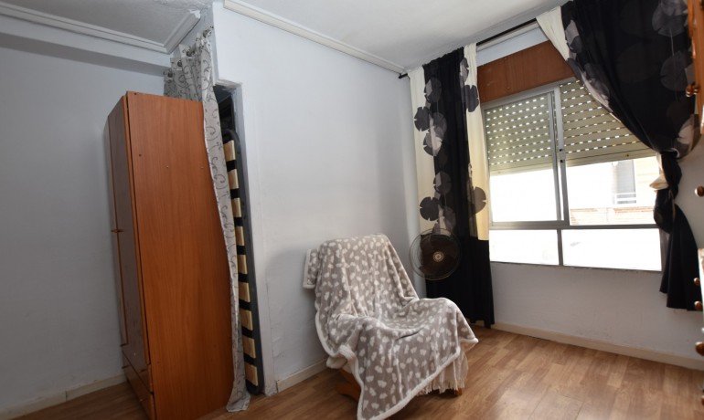 Herverkoop - Appartement / Flat -
Torrevieja - Torrevieja - Centre