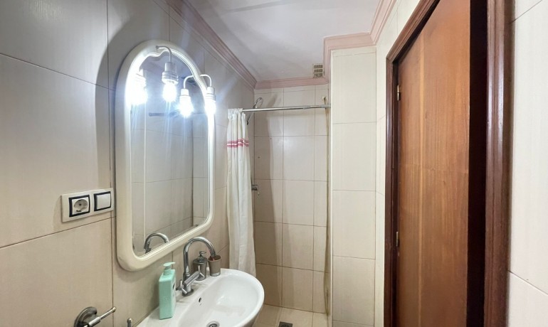 Herverkoop - Appartement / Flat -
Torrevieja - Torrevieja - Centre