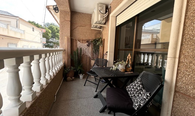 Venta - Apartamento / piso -
Torremendo